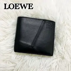 極美✨LOEWE✨二つ折り財布 バイフォールド レザー パズル ブラックのサムネイル