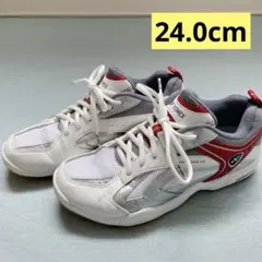 美品☆ヨネックス　バドミントン　シューズ　620 パワークッション 24.0