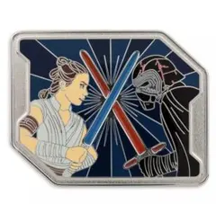 スターウォーズ　限定　ライトアップ　ピンバッジ