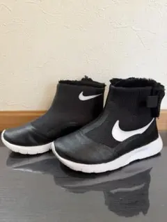 NIKE キッズブーツ