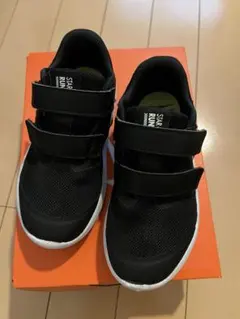 Nike Star Runner ブラック スニーカー