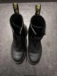 ドクターマーチン8ホール