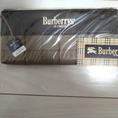 2025年最新】burberry ペンケースの人気アイテム - メルカリ