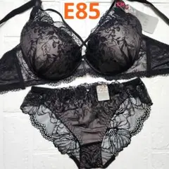 【新品未使用】格安！ブラショーツセット E85 933301 黒 セクシー