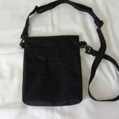 無印良品 黒 ショルダーバッグ サコッシュ