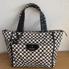 Item thumbnail for item 7ab3866d-61a7-4ba8-a869-635e0fffab9b