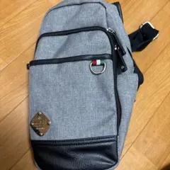 グレー ボディバッグ ショルダー