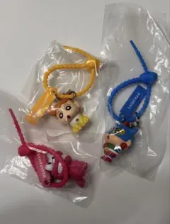 クレヨンしんちゃん カラフルマルチチャーム 3種