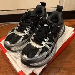 新品】NIKE VK2ラン ブラックシルバー - メルカリ