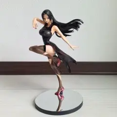 ワンピース　ボア・ハンコック フィギュア　リペイントミニスカート【商品説明必読】 ワンピース ボア・ハンコック フィギュア リペイントミニ