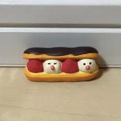 デコレ コンコンブル いちごチョコエクレア