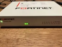 Fortinet FortiGate-60E 中古品