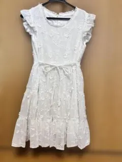 evelyn ミニワンピース フリル袖