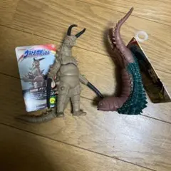 ウルトラ怪獣シリーズ　グドン　ツインテール　ソフビ　タグ付きのサムネイル