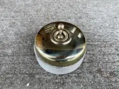 Item thumbnail for item e30d9e36-ec18-49c9-b0f1-b6b4b0a796b3