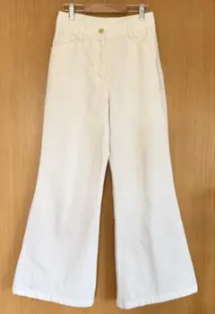 H&M ホワイトデニム フレアパンツ ゴールドボタン