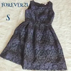 FOREVER21】ジャガード織り ノースリーブ ドレスワンピース S パーティ