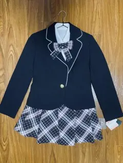 【新品】Lavannor　ラバノア　140cm セットアップ　卒業　発表会