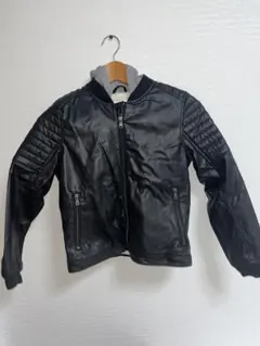 フード付きレザージャケット