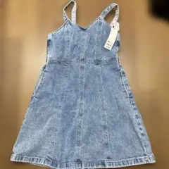 新品タグつき　140センチGUジャンパースカート