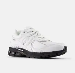 【新品未使用品】New Balance 2002R ホワイトブラック スニーカーのサムネイル