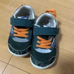 イフミー恐竜柄キッズスニーカー ダークグリーン オレンジ　15センチ　記名なし