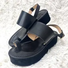 極美品✨CORSO ROMA9 厚底レザーサンダル トングサンダル 38 黒のサムネイル