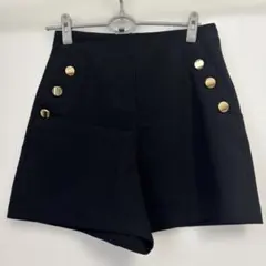 ZARA ブラック ボタン付きショートパンツ M
