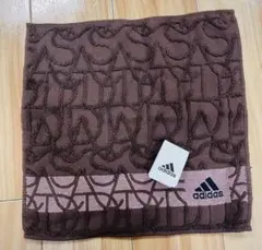 新品未使用adidas タオルハンカチ ブラウンのサムネイル