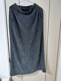 ナチュラルクチュール　ブラック系 スリット入りロングタイトスカート