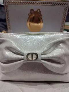 Dior 2026ホリデー ポーチのみ　サンプル付き