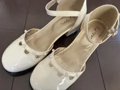 【美品】キャサリンコテージ　女児　フォーマルシューズ　22.5㎝　ホワイト