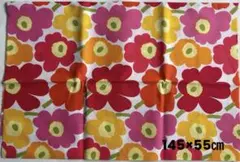 【marimekko】Mini Unikot 綿プリント生地145×55㎝