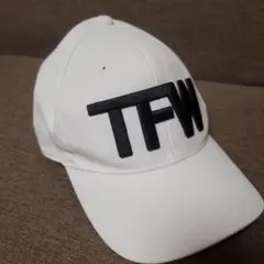 TFW49 GOLF 6P CAP WHITE - メルカリ