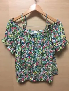 H&M レディース　トップス　オフショルダー　オフショル　夏　花柄　半袖