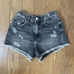 zara キッズ ブラックデニム ダメージ加工 ショートパンツ　128cm