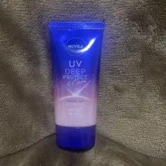 Item thumbnail for item aea67f56-3d30-4416-a8cf-e6bd48974a19