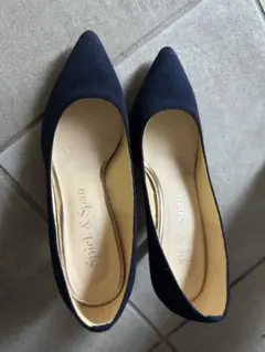 Spick & Span ネイビー ポインテッドトゥパンプスのサムネイル