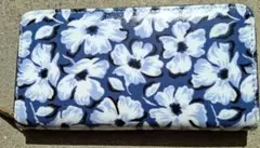 【未使用】花柄　ネイビー　長財布　ラウンド　kate spade風