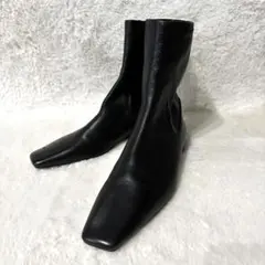 【美品】 ZARA ブーツ 黒 スクエアトゥ サイズ35