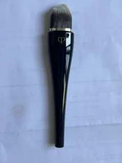 レア品】clé de peau クレドポーボーテ フェースブラシ 非売品 - メルカリ