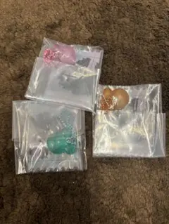 TWICE LOVELYS グミチャーム　モモ、ミナ