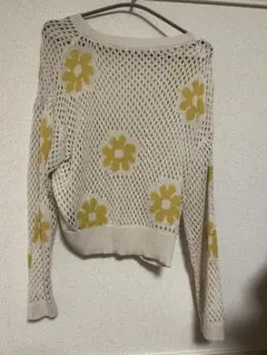 花柄 ニット