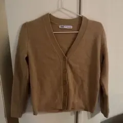 ZARA ベージュ Vネック カーディガン ボタン