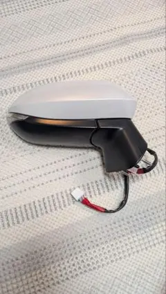 トヨタ ZWE219カローラ右ドアミラー - メルカリ
