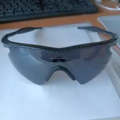OAKLEY スモークレンズサングラス ケース付き