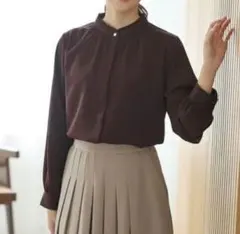 スタンドフリルブラウス