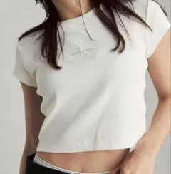 Calvin Klein Jeans クロップドTシャツ ホワイトのサムネイル