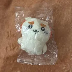 ちいかわ お座りぬいぐるみ マスコット ガチャ シーサー