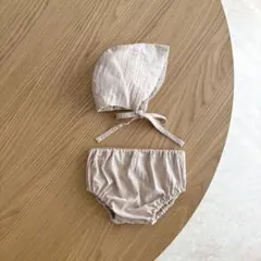 【リバーシブルボンネット】薄茶色無地×ナチュラルチェック＋ブルマ（3〜12ヶ月）